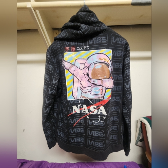 NASA Astronaut Hoodie Black Large Pullover W/English and Japanese Lettering - Picture 4 of 6